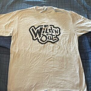 Wild’n out graphic large t shirt